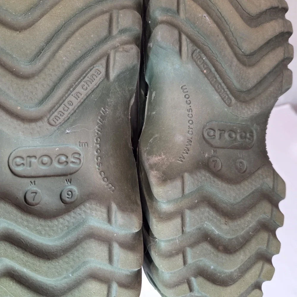 Crocs Unisex Off Road Sport Green /Orange Slip On Clogs Shoe Size M7 /W9